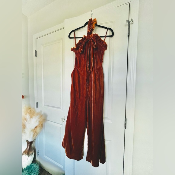 Kristinit velvet jumpsuit - Picture 3 of 5